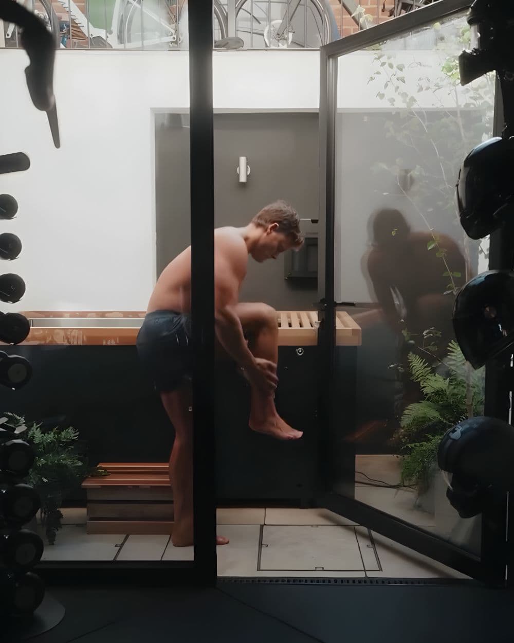 Odyssey cold plunge in use