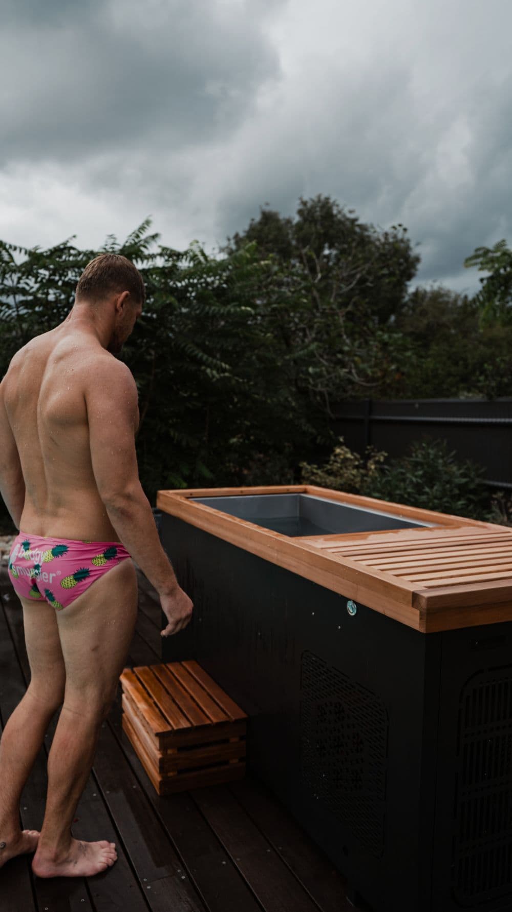 Odyssey cold plunge in use