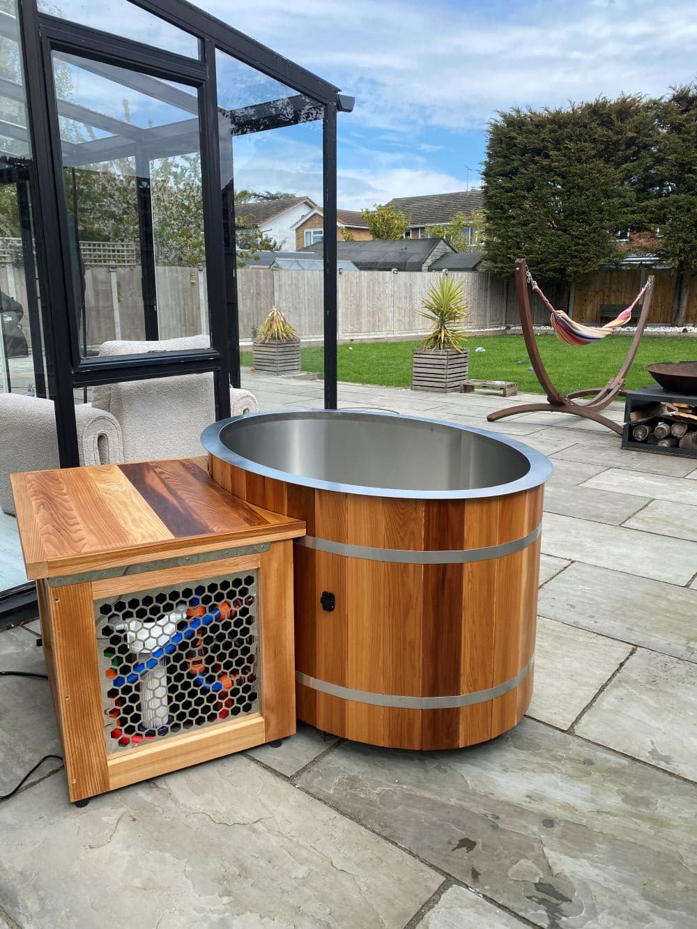 Odyssey cold plunge in use